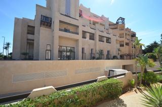 Apartament a Punta del Moral. Apartamento de 2 dormitorios y 2 baños en primera línea de playa
