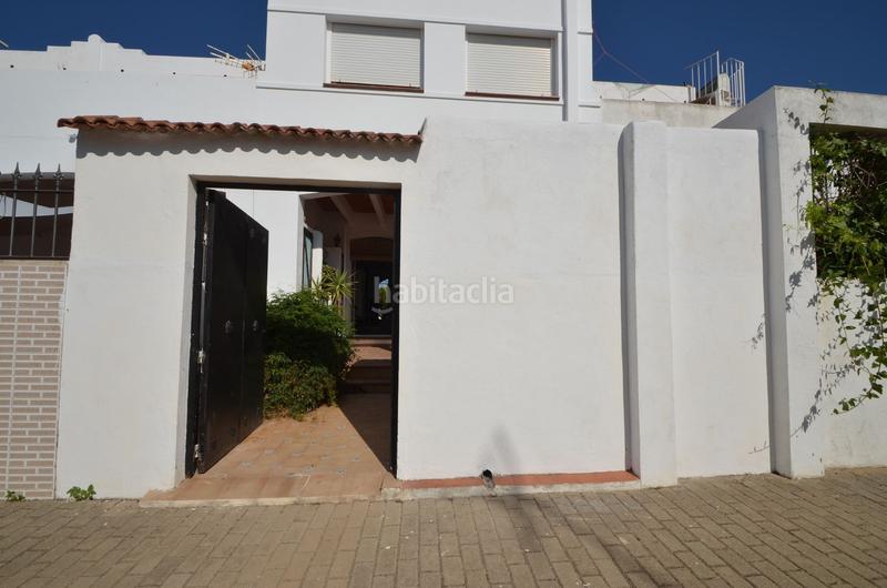 Foto 90b4ca34-b4c9-4d77-9719-7993fa14e4d0. Apartamento duplex en barriada de canela en Isla Canela Ayamonte