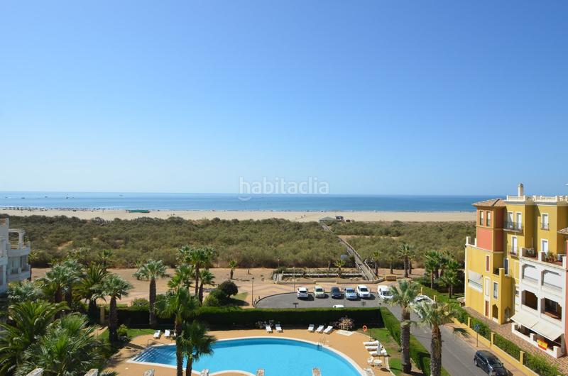 Foto 101e611b-7b8c-45b4-80fa-d80b5e17c10c. Àtic amb piscina a Punta del Moral Ayamonte