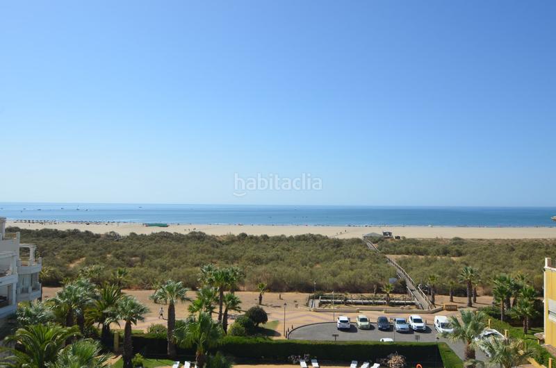 Foto b0f0c3d9-2b8f-466f-bb8f-2387ba282bcb. Àtic amb piscina a Punta del Moral Ayamonte
