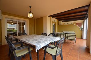 Appartement à Punta del Moral. Apartamento de 2 dormitorios y dos baños en 1 línea de playa de
