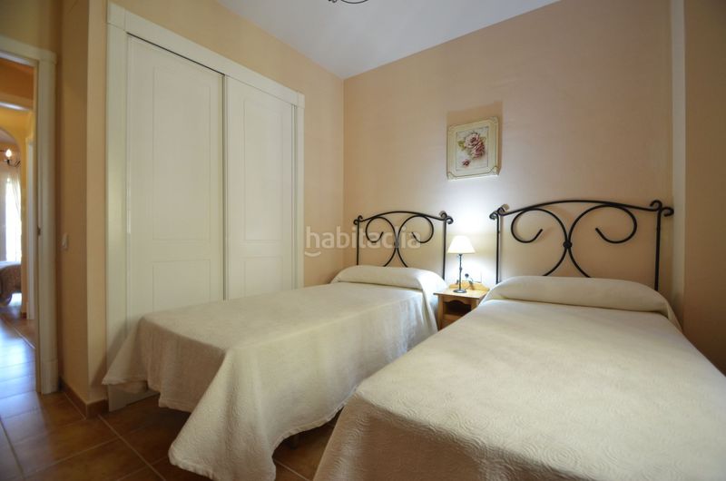 Foto 26c3bc4b-9f2f-4847-8fbd-ac848caa09a2. Apartament amb piscina a Isla Canela Ayamonte