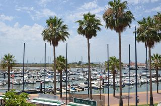 Appartement in Punta del Moral. Apartamento de 2 dormitorios en playa de punta del moral