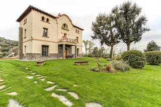 Masia a Llinars del Vallès