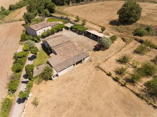 Country house in Querol