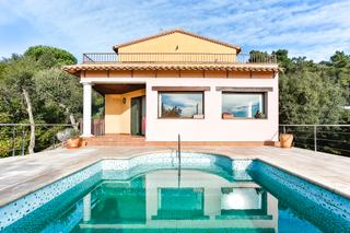 Country house in El Mol-El Rieral