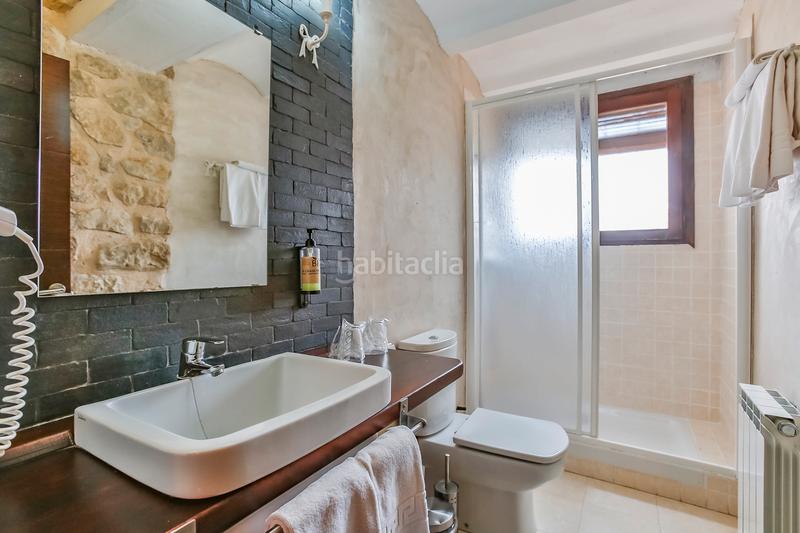 Foto 10ac8298-7978-4e21-8eb9-50fb5d5db1f8. Gebäude in Cretas