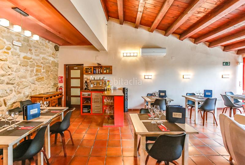 Foto b556e69c-94c8-4ae8-87e4-45ce3fb5e531. Gebäude in Cretas