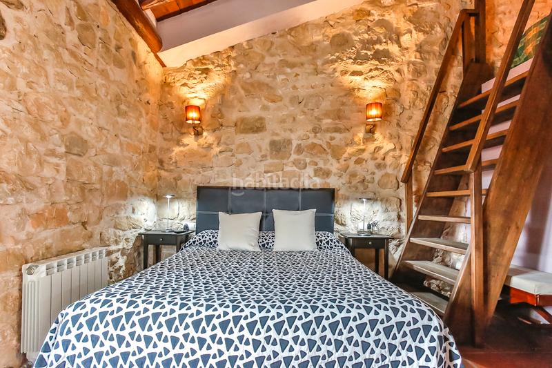 Foto c0dacc79-b50e-43ab-b350-4220812d386c. Gebäude in Cretas