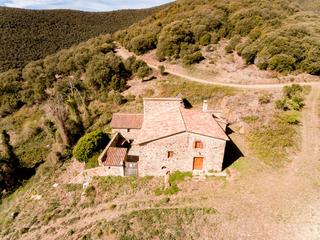 Masia a Cànoves i Samalús