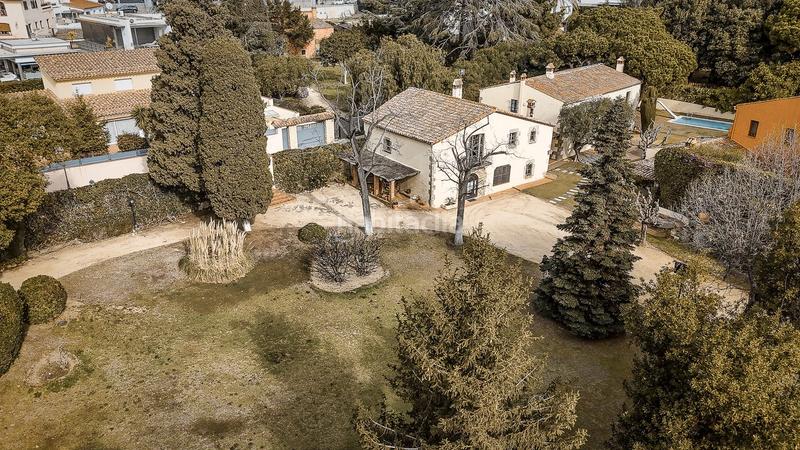 Foto f34080cd-34c9-45fb-8e36-ea02aa404630. Casale con riscaldamento parcheggio piscina in Centre Sant Andreu de Llavaneres