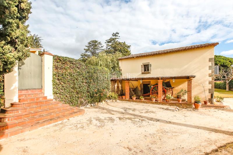 Foto 24ea4444-72ff-4172-8b35-08231e16f2a9. Masia amb calefacció aparcament piscina a Centre Sant Andreu de Llavaneres