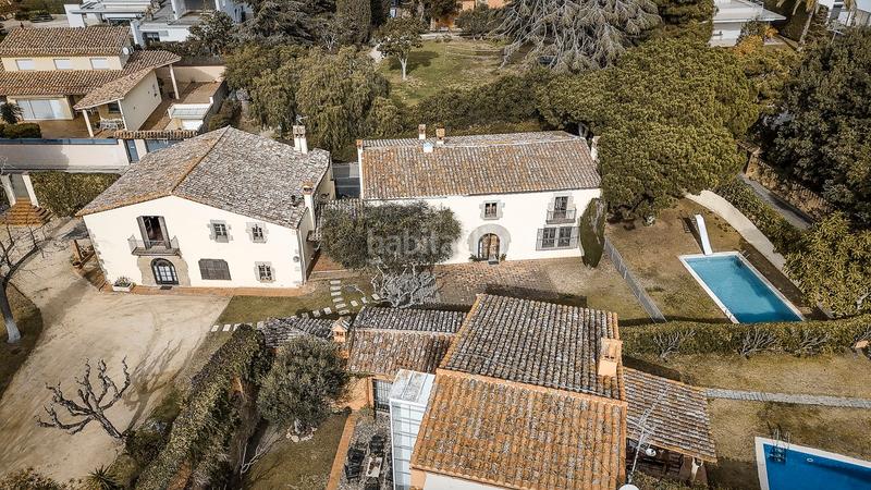 Foto 7dc9d5bb-cd30-4937-9cb8-3ddf9dc134bb. Masia amb calefacció aparcament piscina a Centre Sant Andreu de Llavaneres