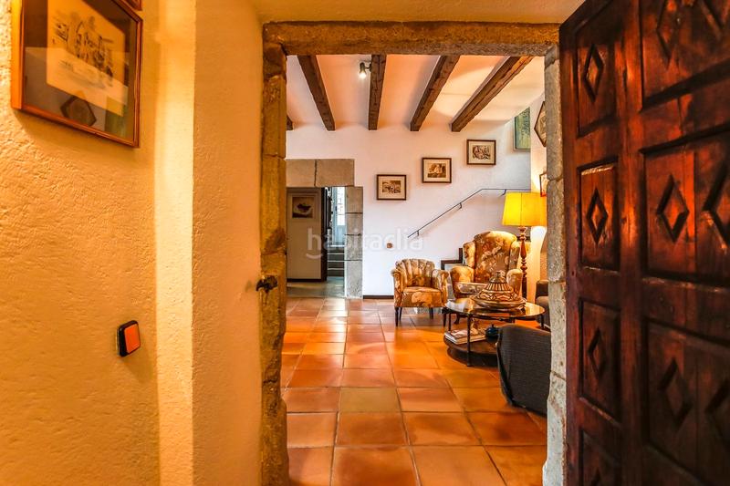 Foto cd87fd33-bd1d-4b35-a92d-a98759a43572. Masia amb calefacció aparcament piscina a Centre Sant Andreu de Llavaneres