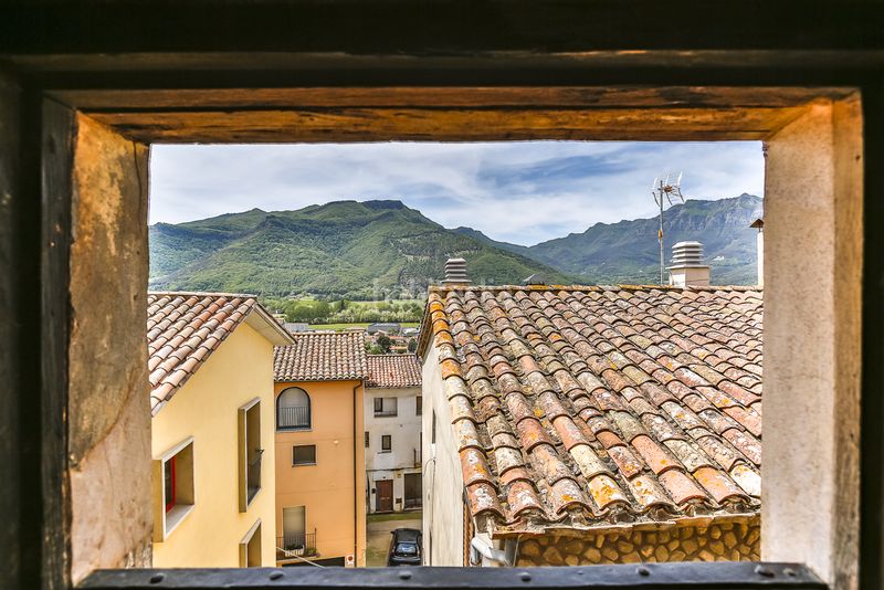 Foto 0b60605c-c272-48dd-b444-3bea9d4a44df. Masia a Olot