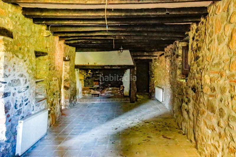 Foto b9e797fe-a96f-49e2-927b-36fc949859b3. Masía en Arbúcies