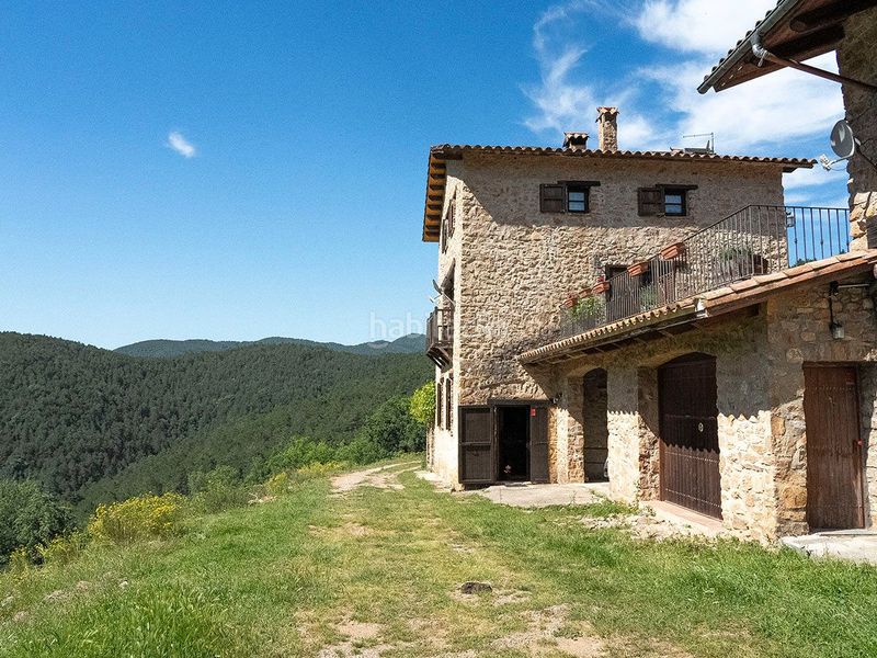 Foto 46323460-5d4f-4c0b-a71d-af1bf34ced2b. Country house with heating parking in Ripoll