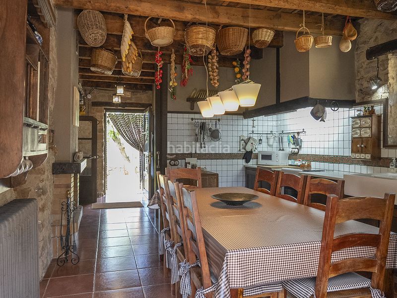 Foto d7c8f9d9-b3a7-434d-ba63-969fa9b94922. Country house with heating parking in Ripoll