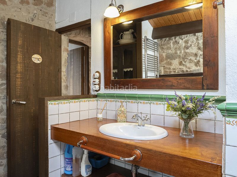 Foto f446b20e-afb8-4d92-969c-9866bff9bc6a. Country house with heating parking in Ripoll
