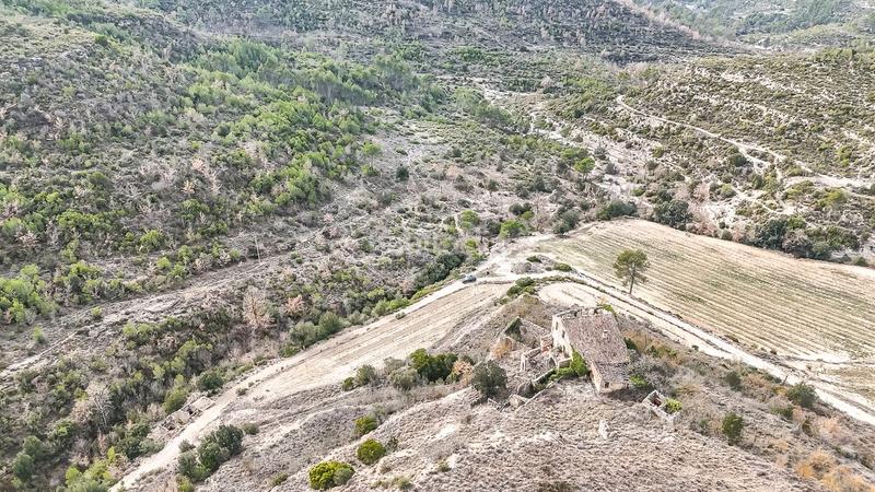 Foto 40896028-46e8-4c1b-9b32-d80f5cd982db. Casale in Talamanca