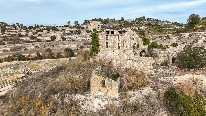 Foto bc8d9492-7192-4f3a-b54d-7f5d3d4e93fc. Casale in Talamanca