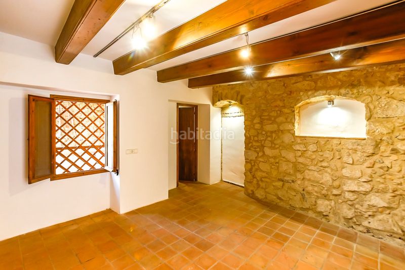 Foto 1a239bdf-c754-4240-bfff-844cf1ff623a. Masia a Pals
