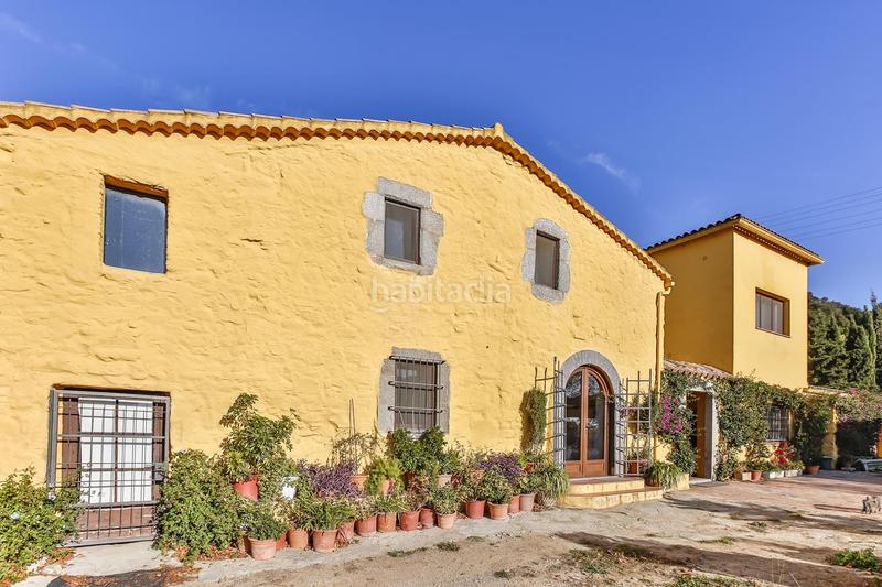 Foto bd07d88c-9500-47b1-bd8f-7d78822e38a6. Masia a Vilassar de Dalt