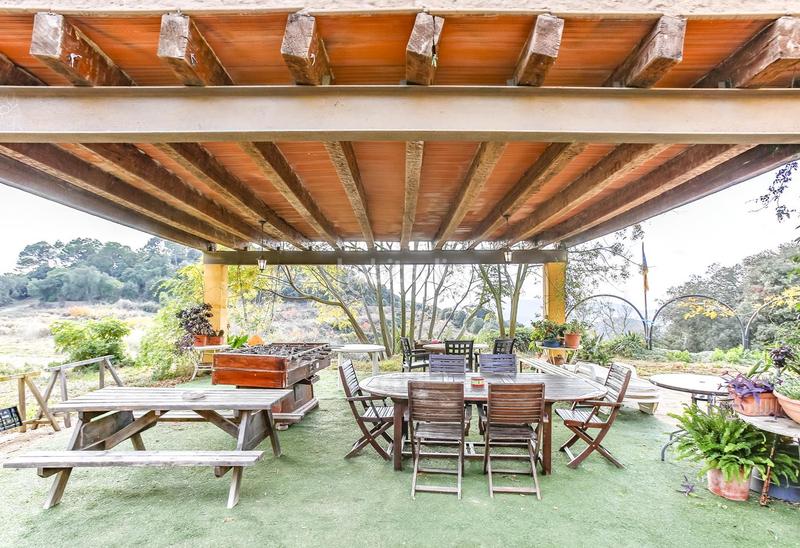 Foto eb2cb9fa-c579-4619-a46e-c58cd1e20d0f. Masia a Vilassar de Dalt