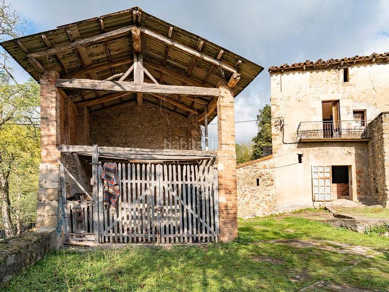 Foto d4b45e49-054a-400a-a209-af15d4b29585. Masia a Sant Feliu de Pallerols