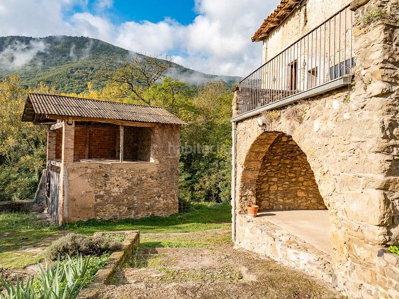 Foto d60720f4-6e85-4dff-8ba6-dd6bc3fa4001. Masia a Sant Feliu de Pallerols