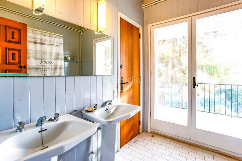 Foto a9d0aea9-c548-4330-8dee-17c27d3c1fad. Chalet mit heizung parking pool in Urbanitzacions Arenys de Mar