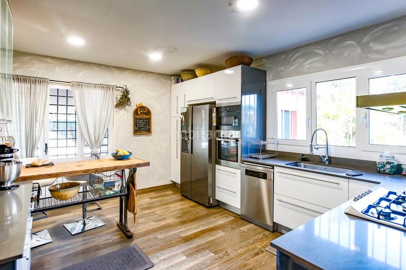 Foto d237e585-b598-4ea8-9f48-0f87fd5a63cc. Chalet avec chauffage parking piscine dans Urbanitzacions Arenys de Mar