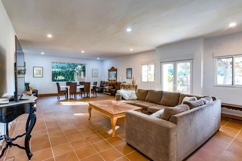 Foto b5c8b0fe-85a1-4178-9594-178ee3105010. Chalet con riscaldamento parcheggio piscina in Urbanitzacions Arenys de Mar