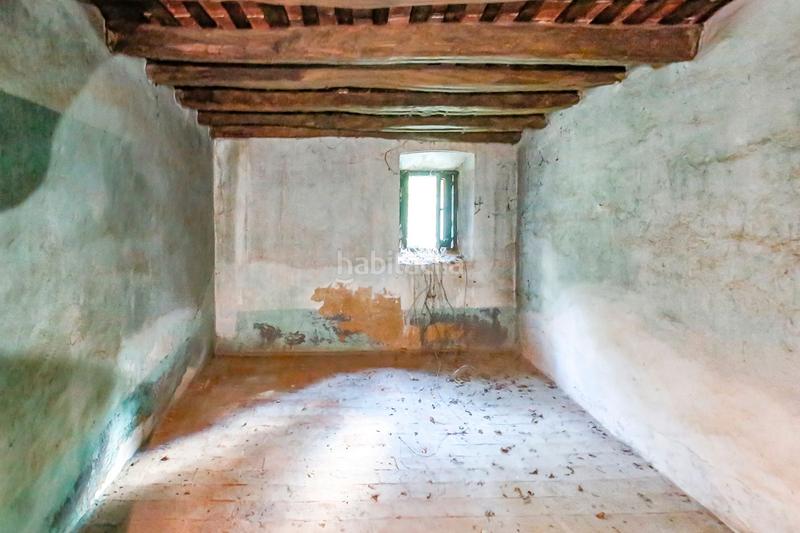 Foto f8575c1d-32c1-4f17-ad99-a2f8b16f43c6. Casale in Breda