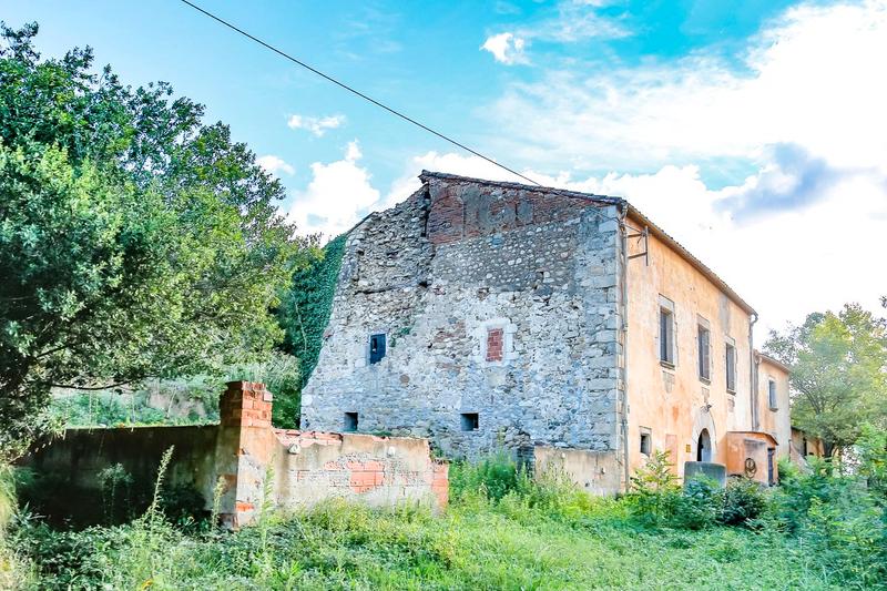 Foto 8d2bebf4-a5de-4005-a92b-6e661ee1a85f. Masía en Breda