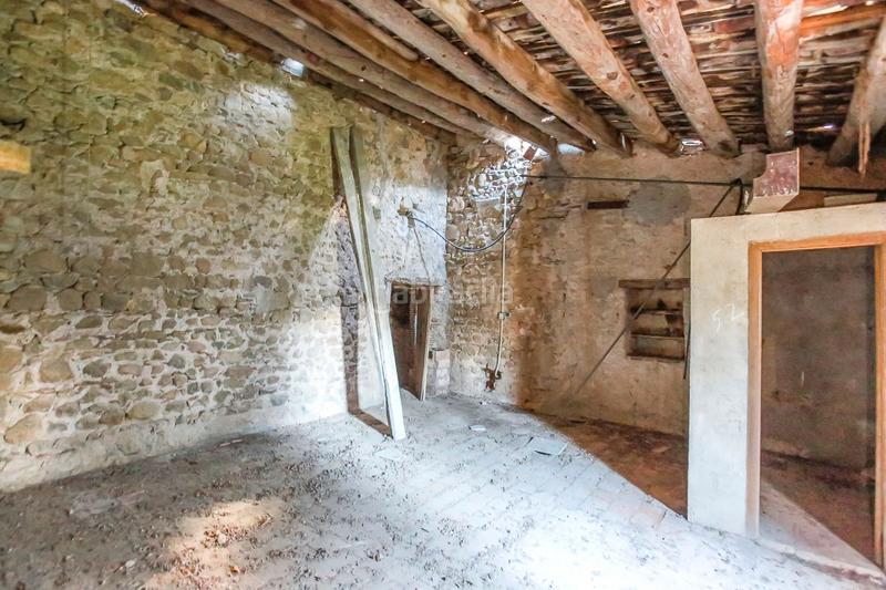 Foto fabc3c34-07f1-457b-99e7-58e48b2ba1fe. Masía en Breda