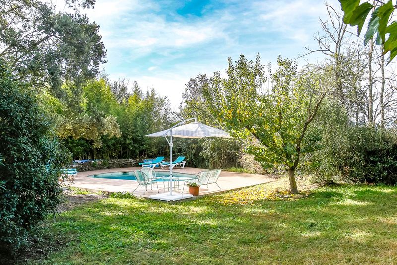 Foto cb10718b-1b23-4f2e-93e5-c1fc1331ff10. Masia amb calefacció piscina a Maià de Montcal