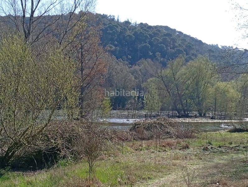 Foto 202e3fb6-42cb-4cbc-b942-268622d25d52. Masia amb aparcament a Anglès