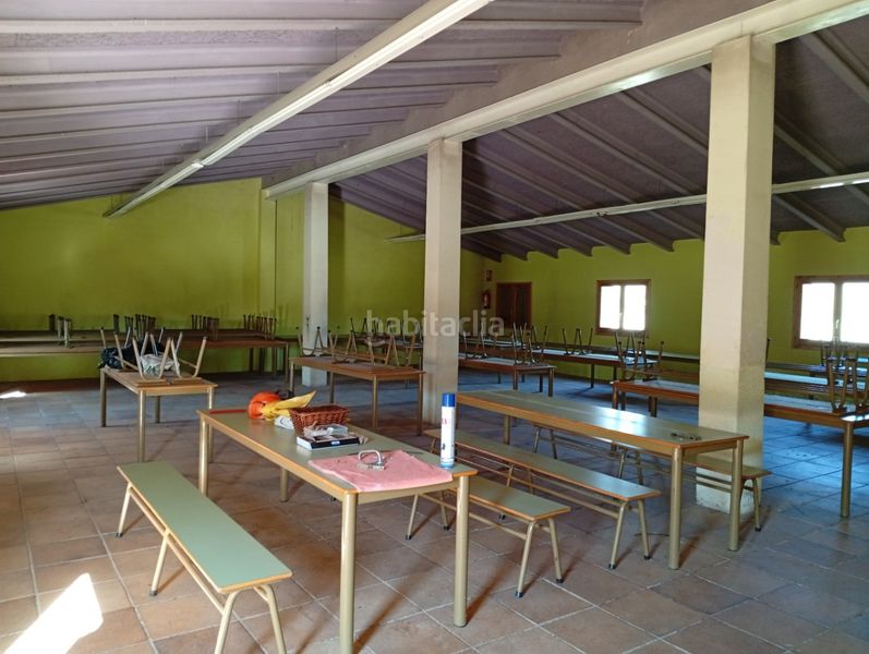 Foto 4dd9d635-aad7-42f4-a968-e966d8a81ad8. Masia amb aparcament a Anglès