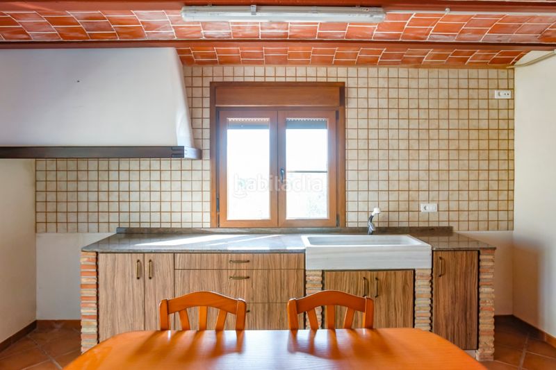 Foto 44b25799-107c-4106-8cb1-b3de78e1923f. Masia a Santa Bàrbara