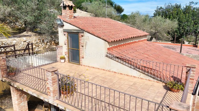 Foto c26d2af7-1d57-426c-a7e9-de0ece364877. Masia a Santa Bàrbara