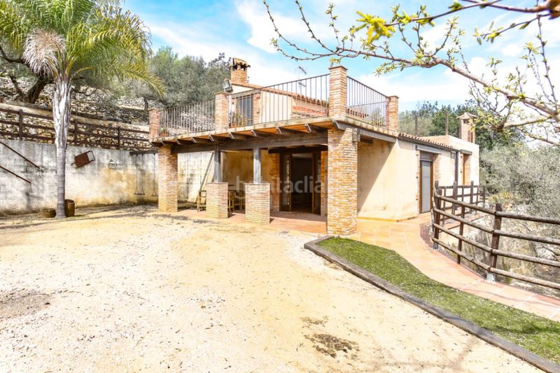 Foto d813237e-d2f2-4e5c-abb0-5196f010d3b4. Masia a Santa Bàrbara