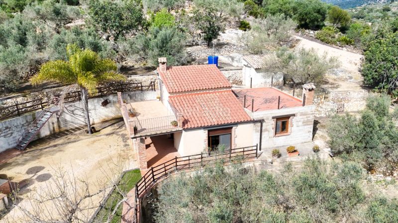 Foto da64158d-7280-43ee-a1b2-7dbd15f509ac. Masia a Santa Bàrbara