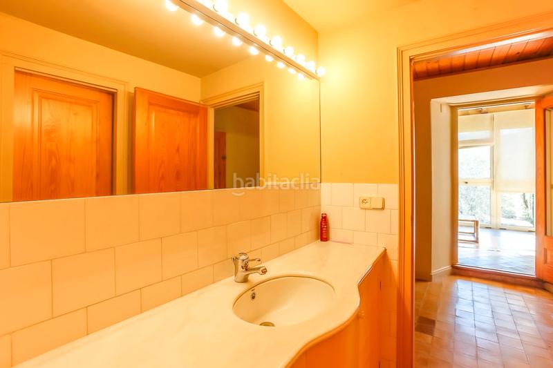 Foto 0bf151b7-6c5a-4fb2-b88b-9e3d445e3ec0. Masía en Olot