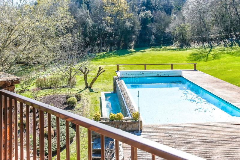 Foto 2440efc7-1bf4-4663-96e9-7bbff6c9515a. Masía en Olot