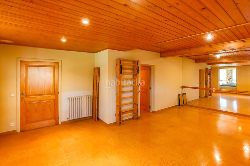 Foto 3719b853-ec09-45b8-ab85-448551790816. Masía en Olot