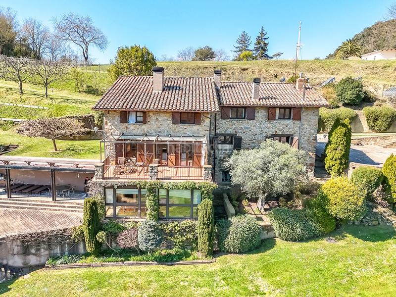 Foto 37e600f4-9cd0-463e-ae25-80db02209f96. Masía en Olot