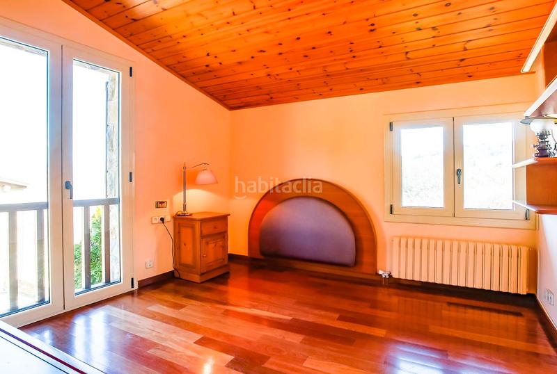 Foto d2249ff9-9b97-4f8a-bad0-a43371865ce2. Masía en Olot