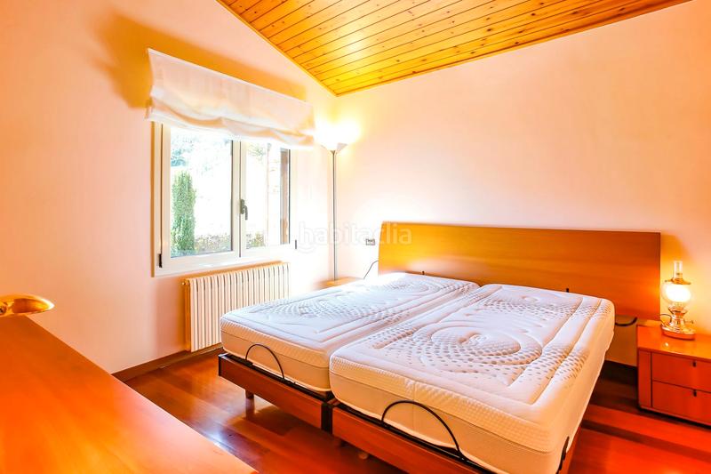 Foto e1622545-d61c-44e6-b03b-c712d1b61d36. Masía en Olot