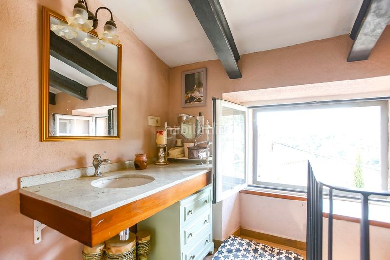 Foto b804a76a-f13d-4c2a-8af3-a2ea099e836d. Masia a Gallifa